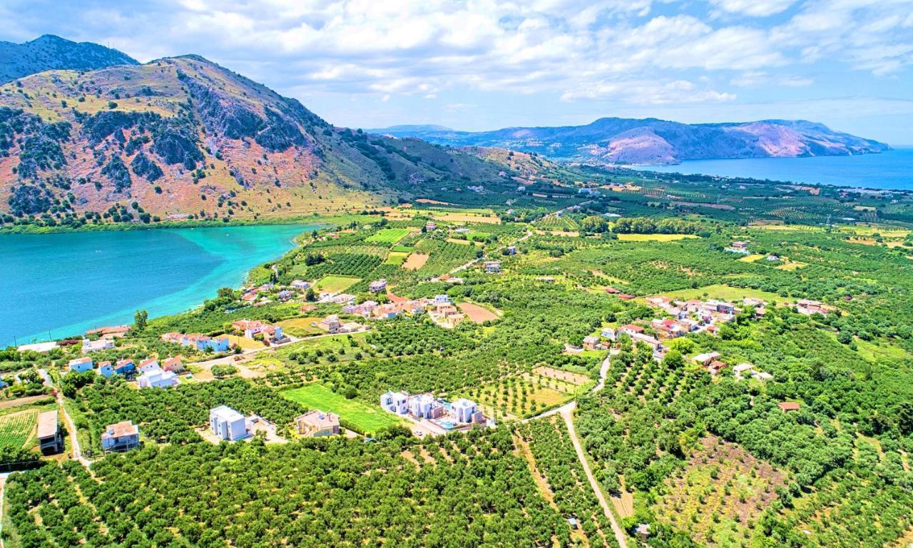 Apple Villas Mouríon Buitenkant foto
